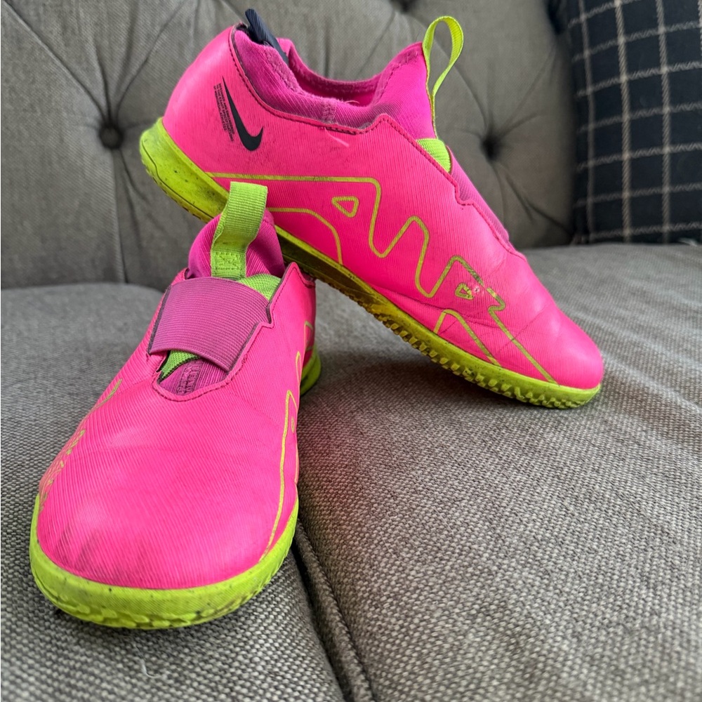 Nike Kids Vibrant Pink and Lime indoor soccer shoes